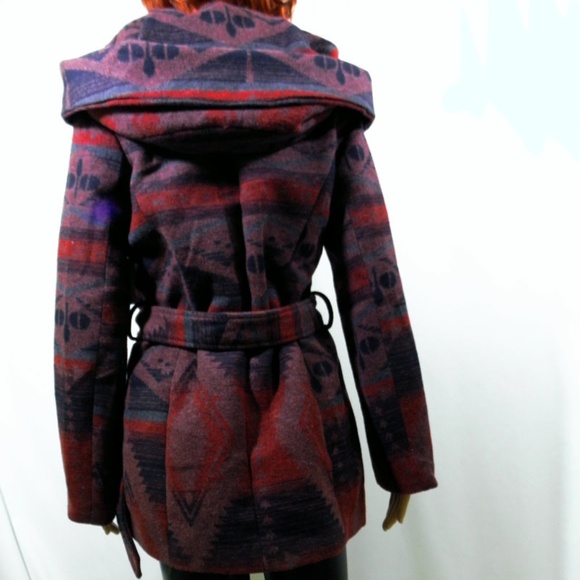 Coffee Shop Multi Color Navajo Style Car Coat - Picture 5 of 8